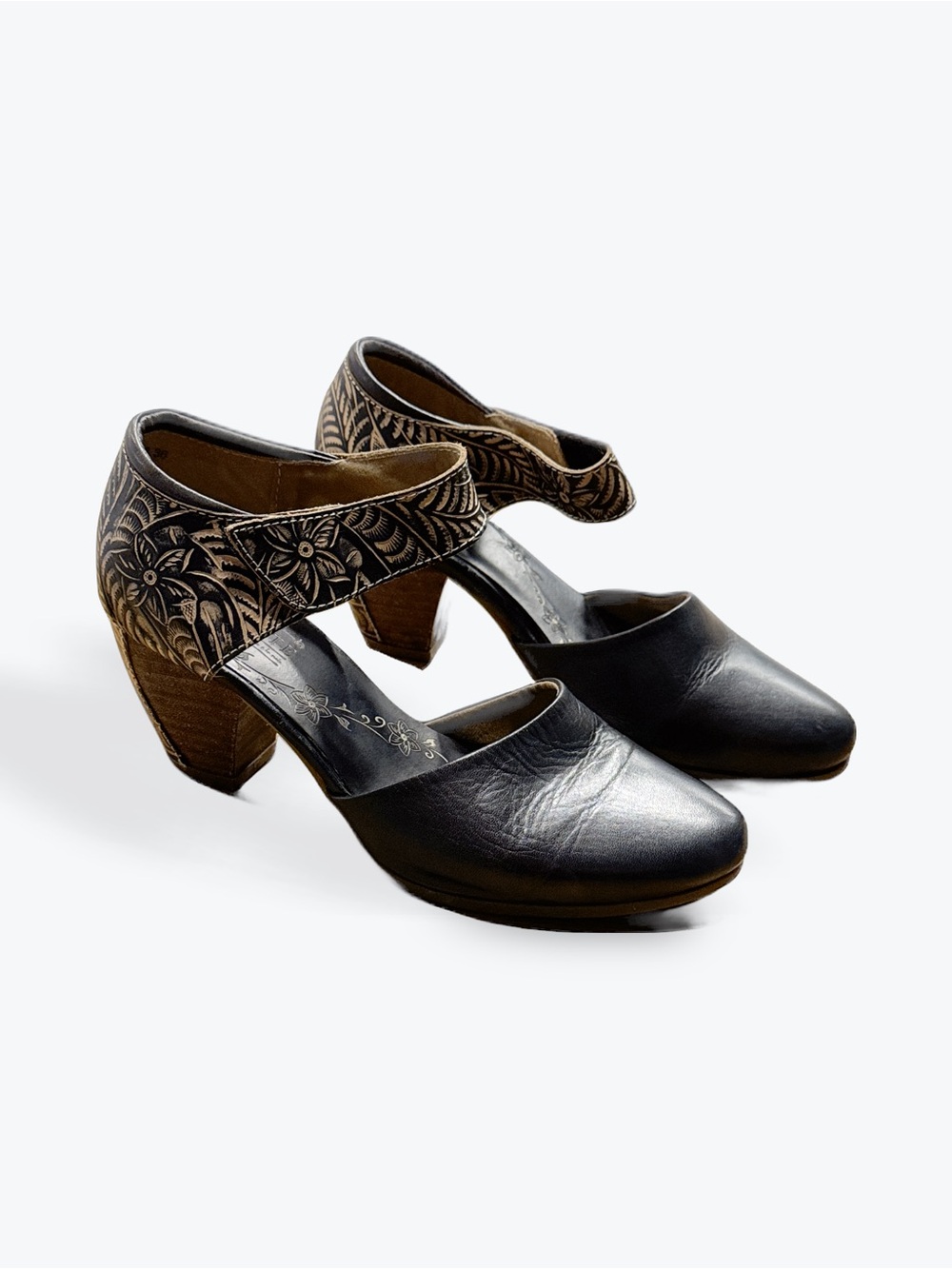 Leather Floral-Detail Black Mary Jane Heels